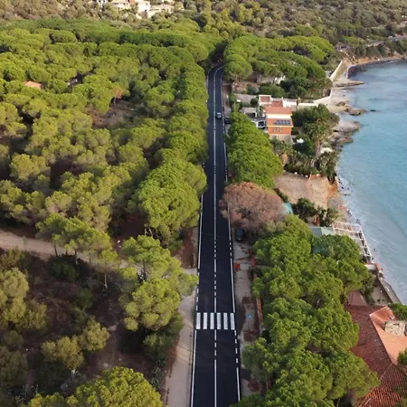Seaside Retreat In Capitana Quartu SantʼElena